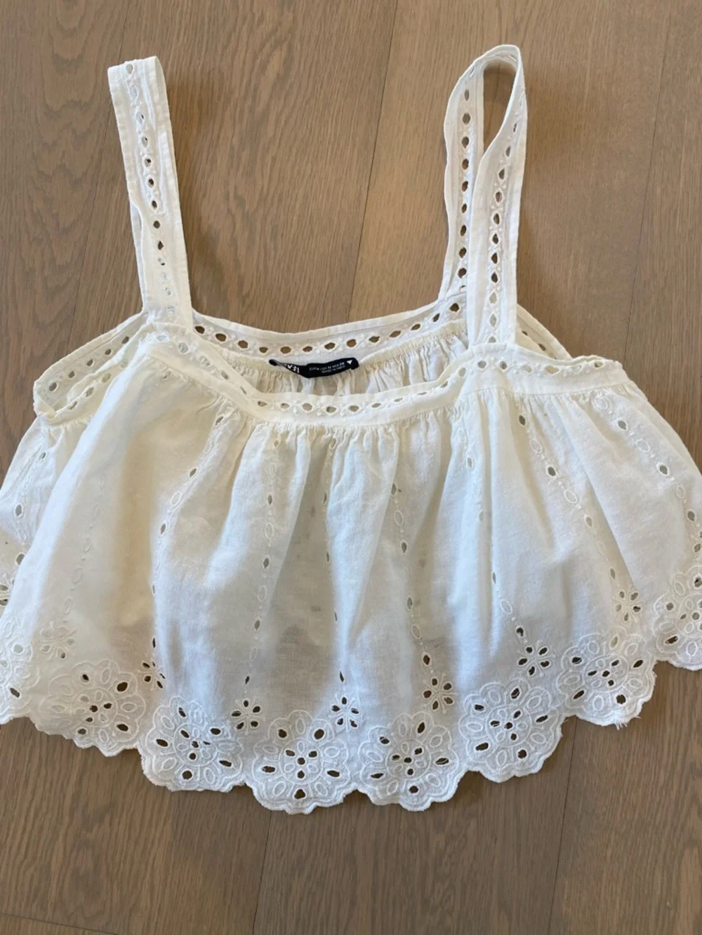 Zara White Cotton Crop Top l - Picture 1 of 6